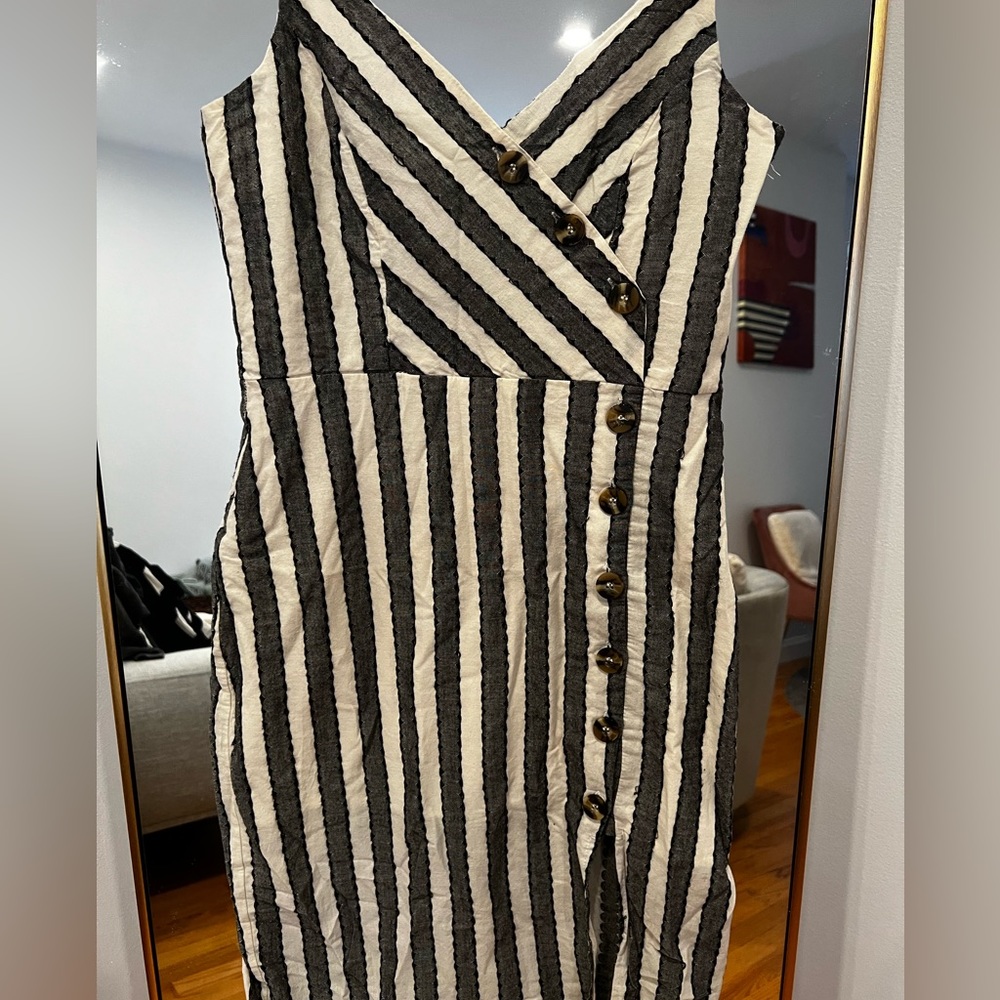 MIDI slit dress
